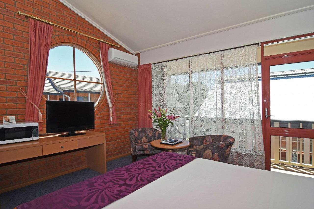 Main Lead Ballarat Motel Exteriör bild